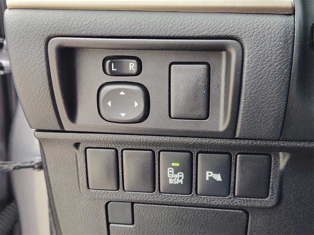 2015 Lexus ES 350 Gray at Emmons Autoplex