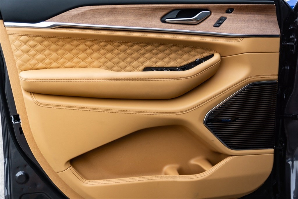 New Car 2025 Jeep Grand Cherokee L  Summit For Sale Under $70,000 In San Marcos, Texas