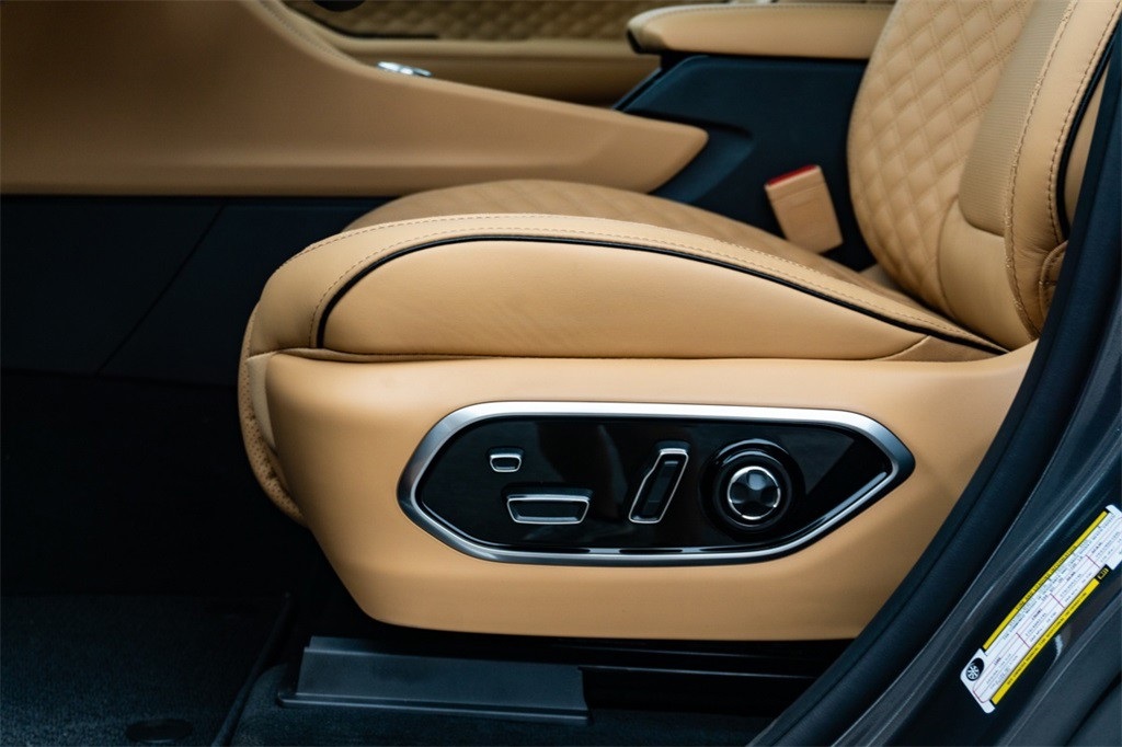 New Car 2025 Jeep Grand Cherokee L  Summit For Sale Under $70,000 In San Marcos, Texas