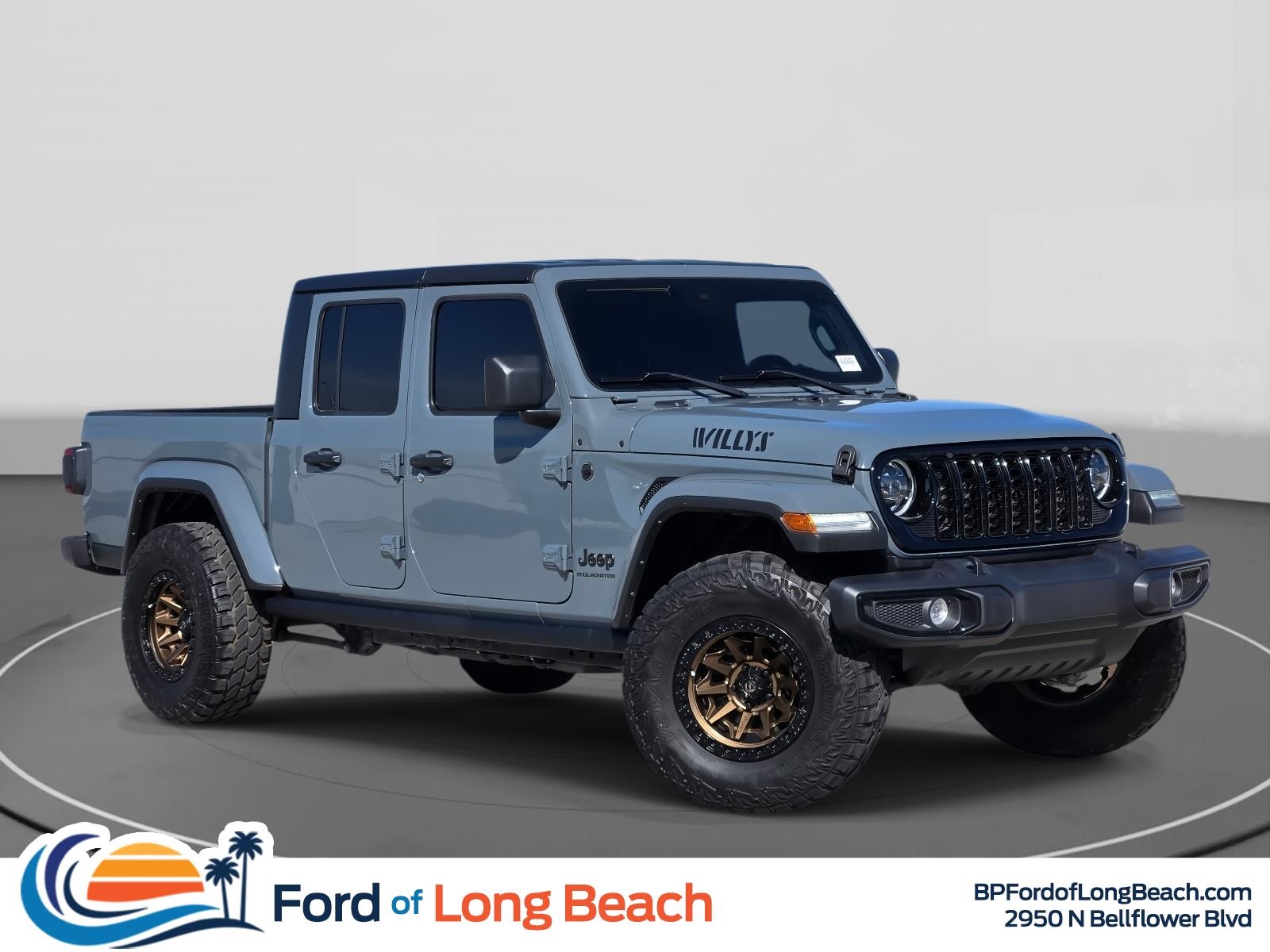 2024 Jeep Gladiator Willys Crew Cab 4WD