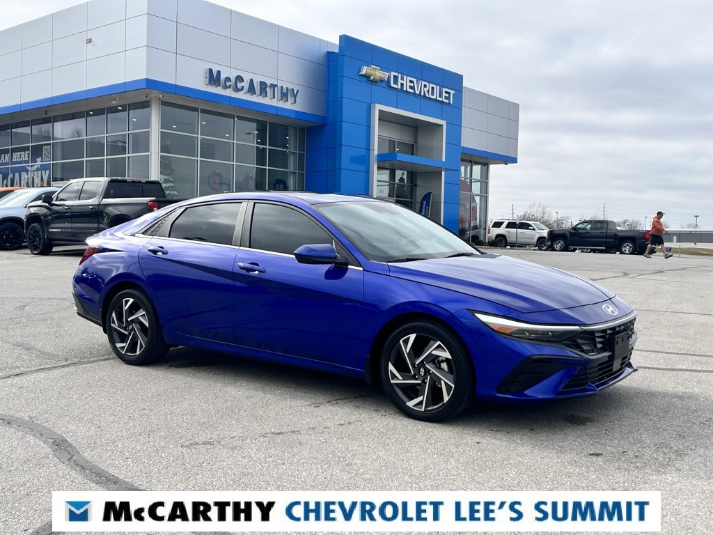 2024 Hyundai Elantra SEL FWD