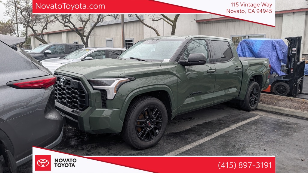 2023 Toyota Tundra SR5 CrewMax Cab 4WD