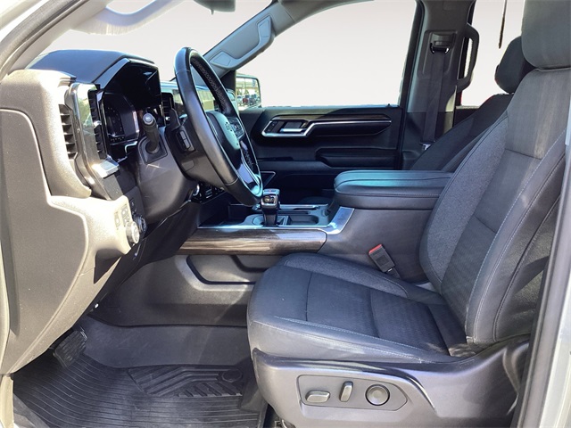 Used Car 2024 Chevrolet Silverado 1500  Lt Trail Boss For Sale Under $50,000 In San Antonio, Texas