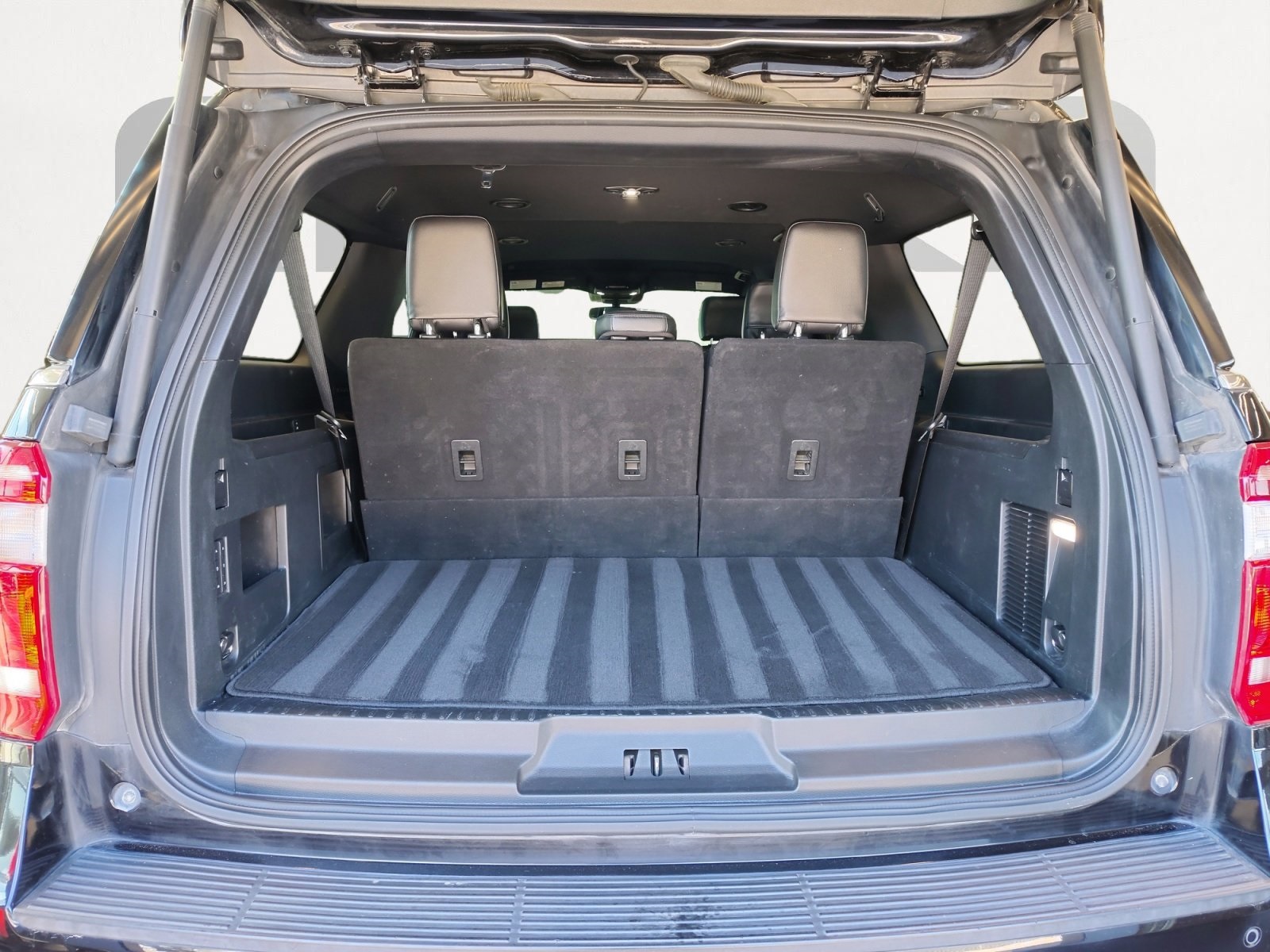 Used Car 2020 Ford Expedition Max  Xlt For Sale Under $25,000 In San Antonio, Texas