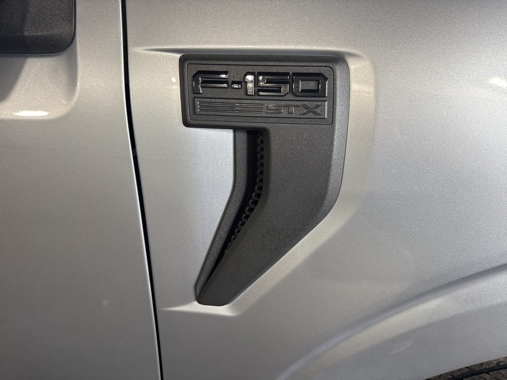Thumbnail: 2023 Ford F-150 - 9