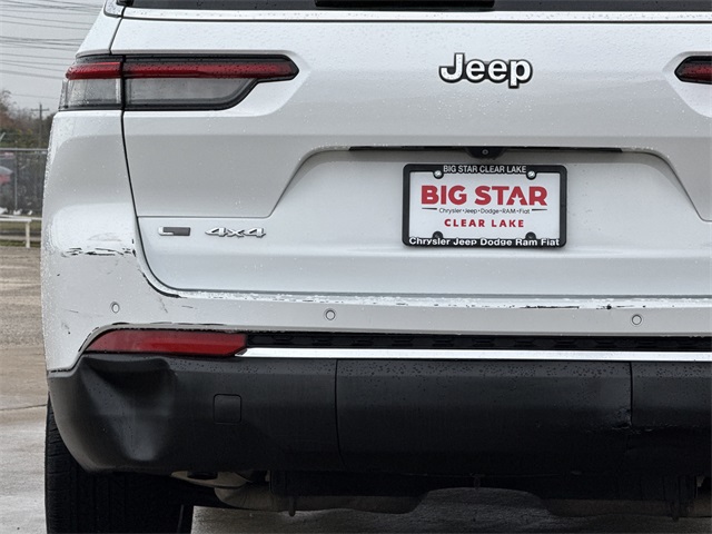 2021 Jeep Grand Cherokee L Limited White at Mac Haik CDJR North Houston