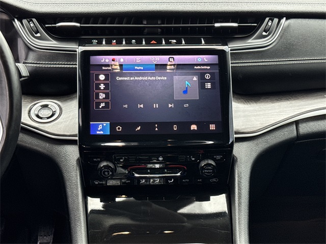 2021 Jeep Grand Cherokee L Limited White at Mac Haik CDJR North Houston