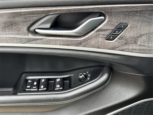 2021 Jeep Grand Cherokee L Limited White at Mac Haik CDJR North Houston