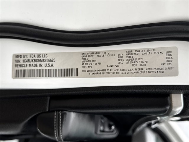 2021 Jeep Grand Cherokee L Limited White at Mac Haik CDJR North Houston