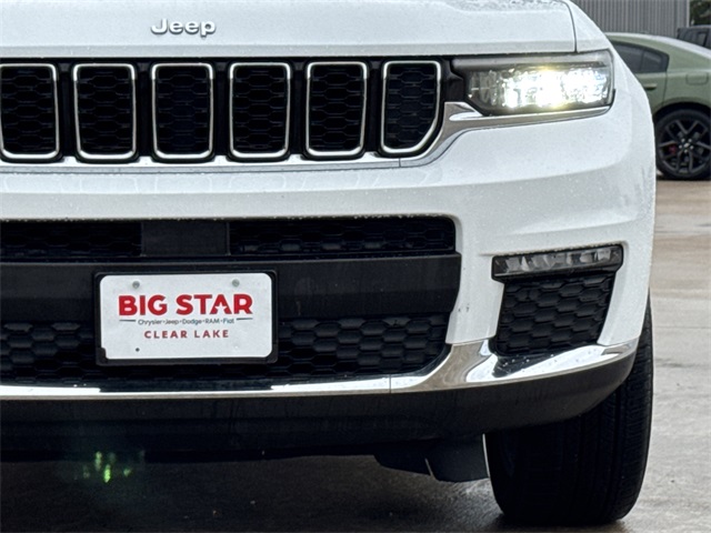 2021 Jeep Grand Cherokee L Limited White at Mac Haik CDJR North Houston