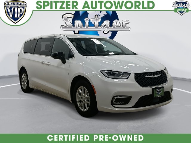 Bright White Clearcoat 2025 Chrysler Pacifica Minivan Front-Wheel Drive 9-Speed Automatic