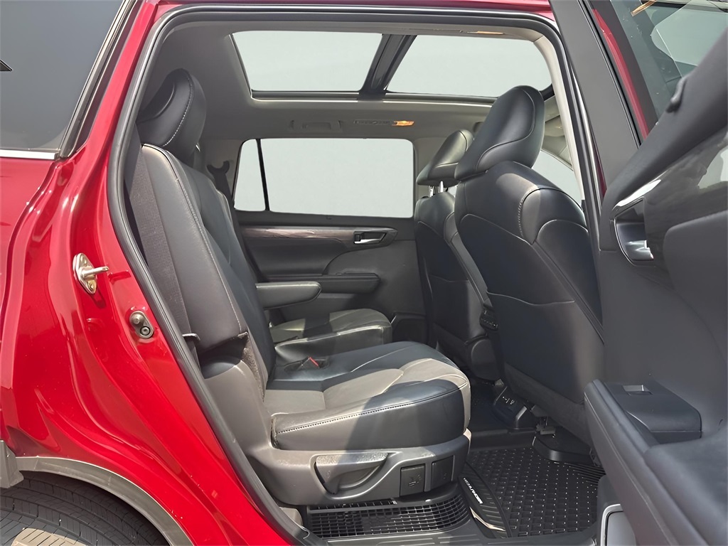 2024 Toyota Highlander Hybrid