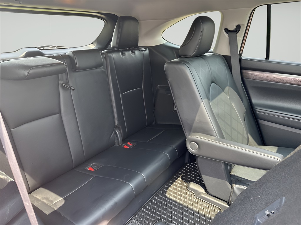 2024 Toyota Highlander Hybrid