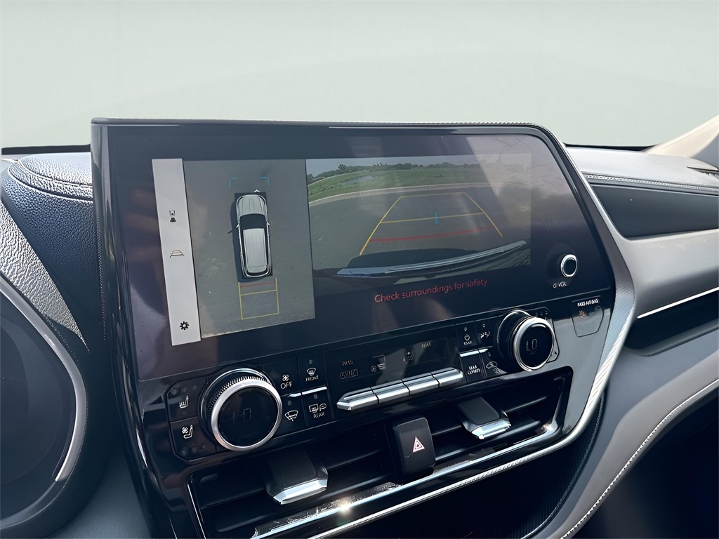 2024 Toyota Highlander Hybrid