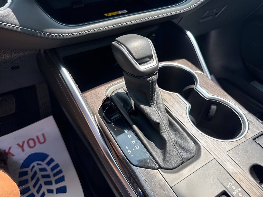 2024 Toyota Highlander Hybrid