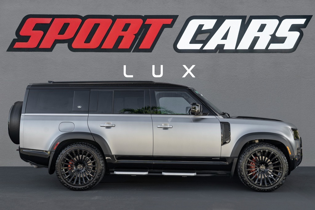 2023 Land Rover Defender 130 - Thumbnail 6