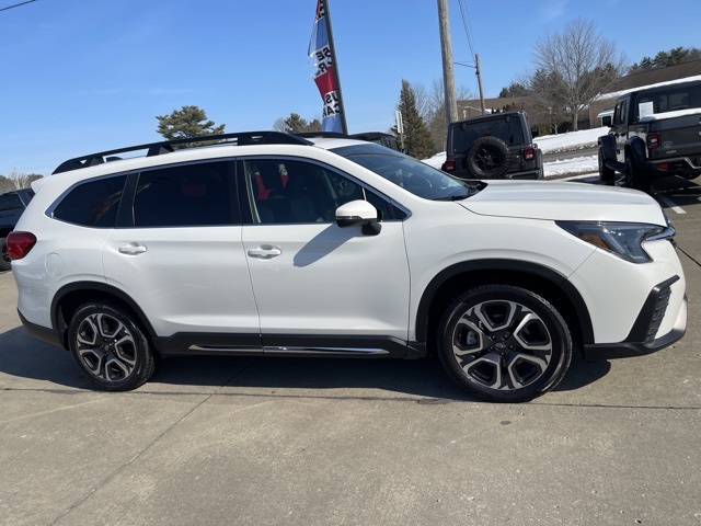 2023 Subaru Ascent Limited 7-Passenger AWD