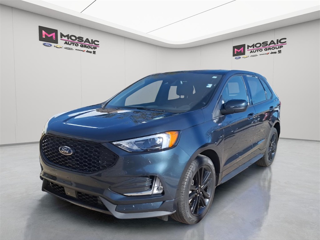 2022 Ford Edge