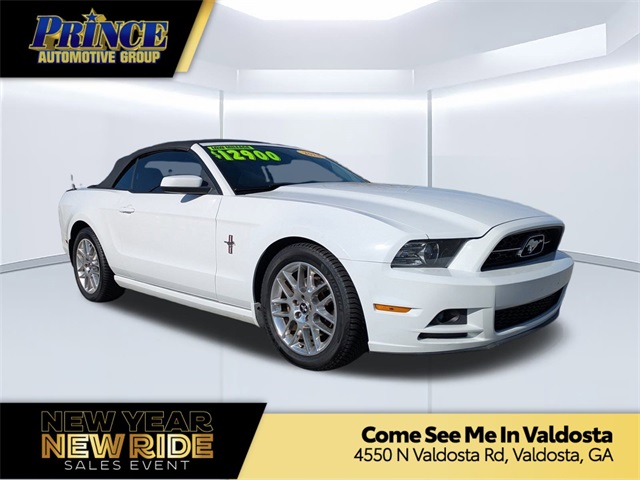 2014 Ford Mustang V6 Premium Convertible RWD