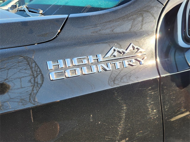 2021 Chevrolet Suburban High Country Black at Baytown Hyundai