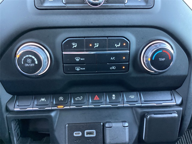 Used Car 2022 Chevrolet Silverado 1500  Custom For Sale Under $30,000 In San Antonio, Texas