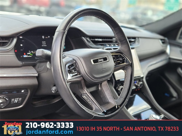 Used Car 2023 Jeep Grand Cherokee  Overland 4xe For Sale Under $35,000 In San Antonio, Texas