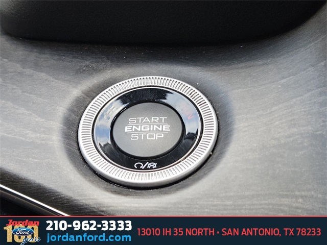 Used Car 2023 Jeep Grand Cherokee  Overland 4xe For Sale Under $35,000 In San Antonio, Texas