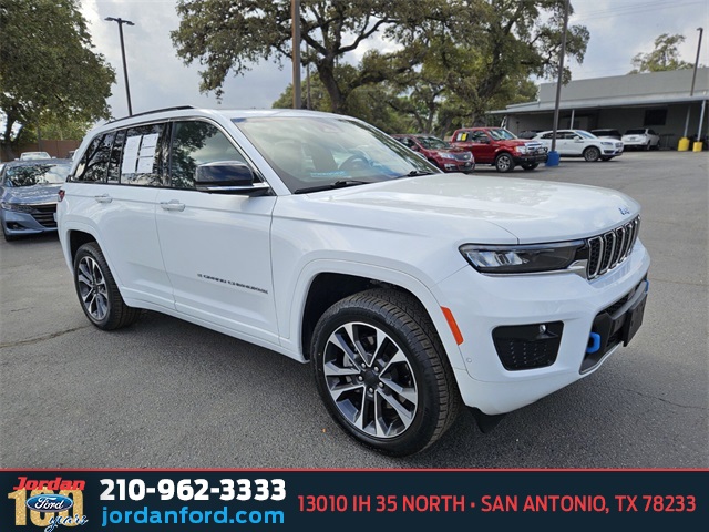 Used Car 2023 Jeep Grand Cherokee  Overland 4xe For Sale Under $35,000 In San Antonio, Texas