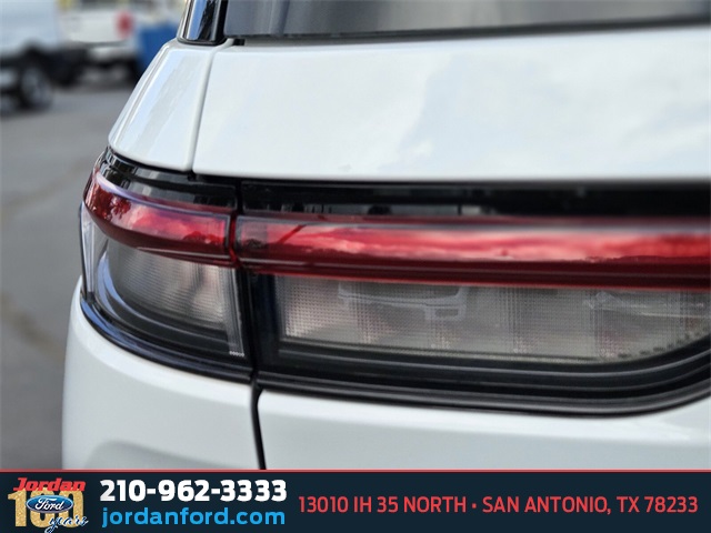 Used Car 2023 Jeep Grand Cherokee  Overland 4xe For Sale Under $35,000 In San Antonio, Texas