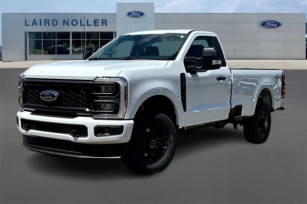 2025 Ford F-350 Super Duty XL Regular Cab LB 4WD
