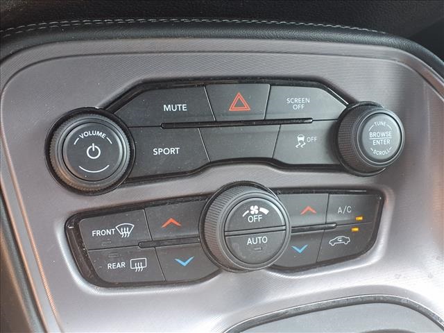 2023 Dodge Challenger SXT - 11