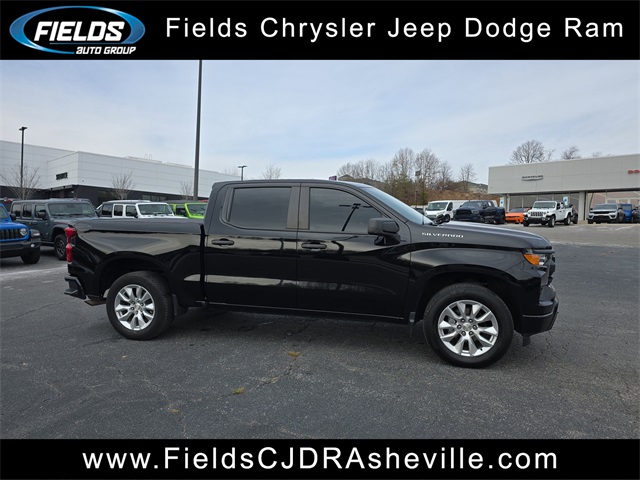 2022 Chevrolet Silverado 1500 Custom Crew Cab RWD