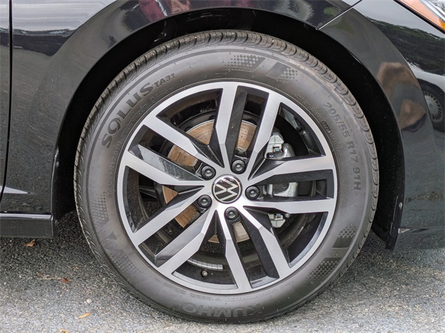 2025 Volkswagen Jetta 1.5T SE - 11