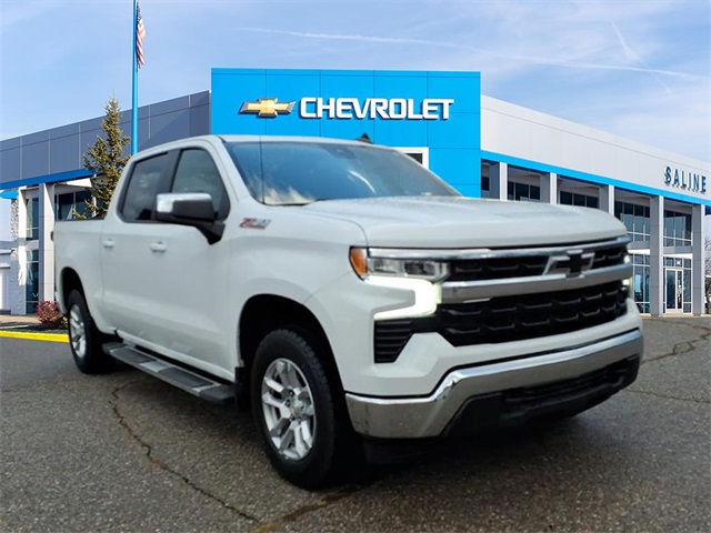 2022 Chevrolet Silverado 1500 LT Crew Cab 4WD