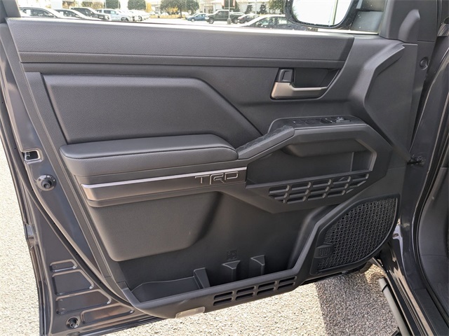 2024 Toyota Tacoma TRD Off-Road - 10