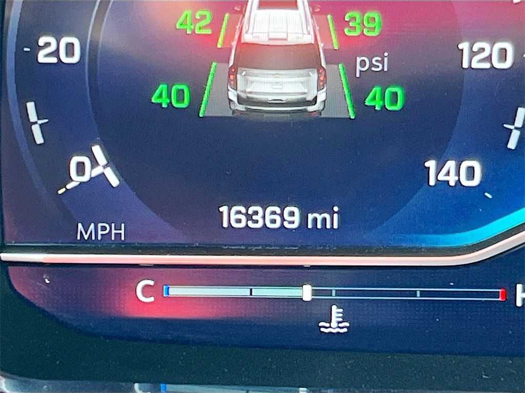 2024 Chevrolet Tahoe High Country Gray at Tom Peacock Cadillac