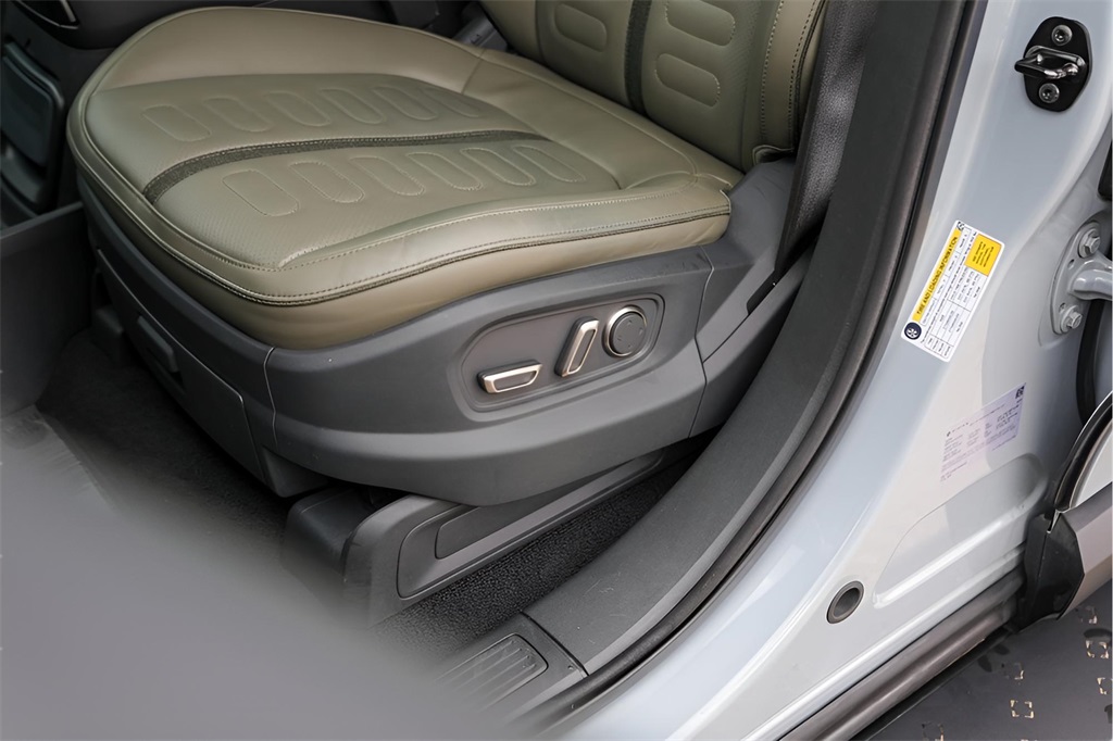 Used Car 2023 Rivian R1s  Launch Edition For Sale Under $70,000 In Austin, Texas