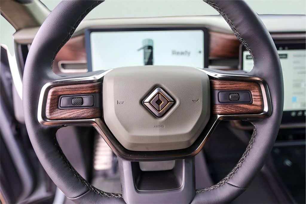 Used Car 2023 Rivian R1s  Launch Edition For Sale Under $70,000 In Austin, Texas