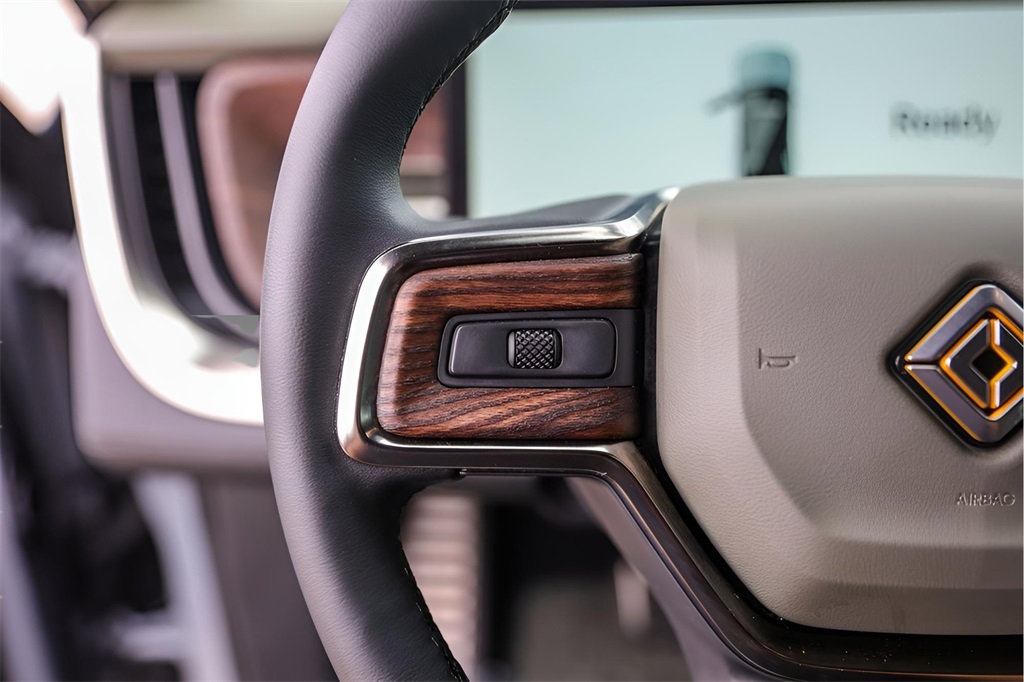 Used Car 2023 Rivian R1s  Launch Edition For Sale Under $70,000 In Austin, Texas