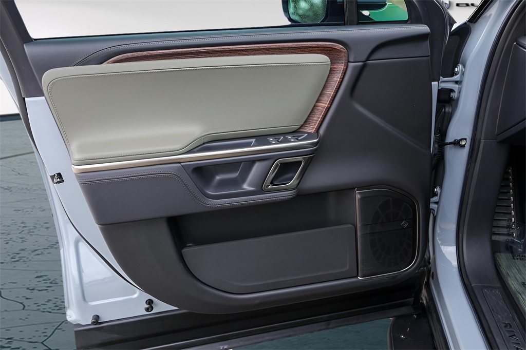 Used Car 2023 Rivian R1s  Launch Edition For Sale Under $70,000 In Austin, Texas