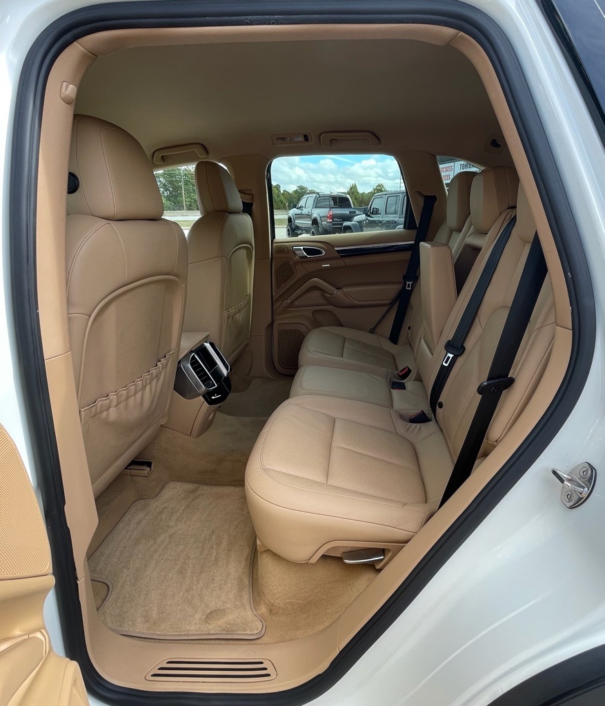 2011 Porsche Cayenne Base White at South Houston Nissan