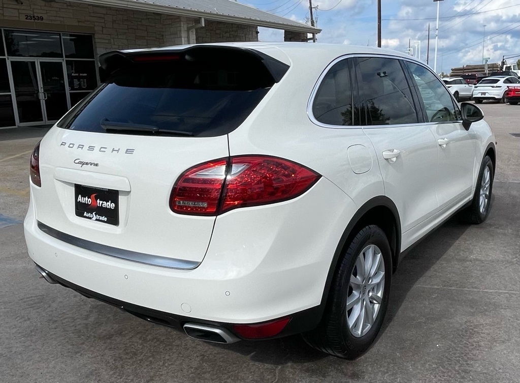 2011 Porsche Cayenne Base White at South Houston Nissan