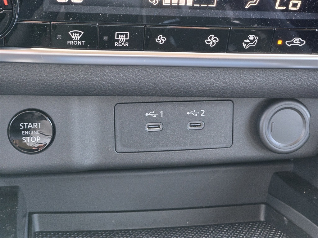 2026 Nissan Rogue SV - 11