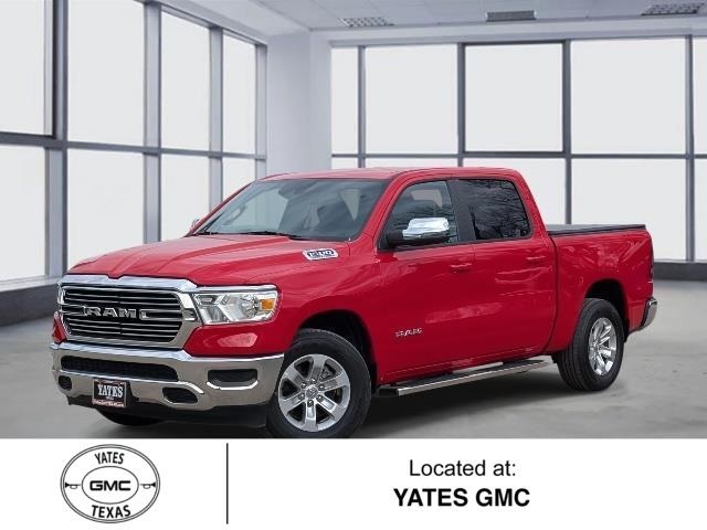 2024 RAM 1500 Laramie Crew Cab 4WD