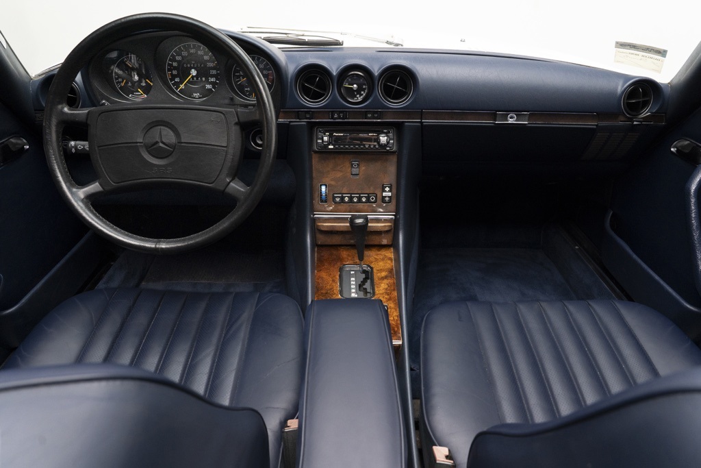 1988 Mercedes-Benz 500-Class - Thumbnail 2