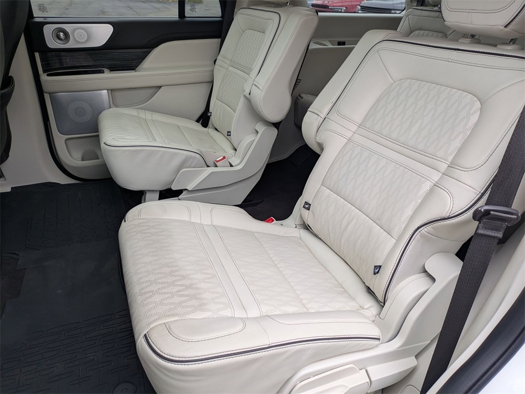 Used 2022 Lincoln Navigator For Sale in Findlay, OH