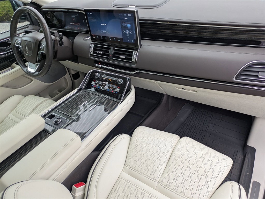 Used 2022 Lincoln Navigator For Sale in Findlay, OH
