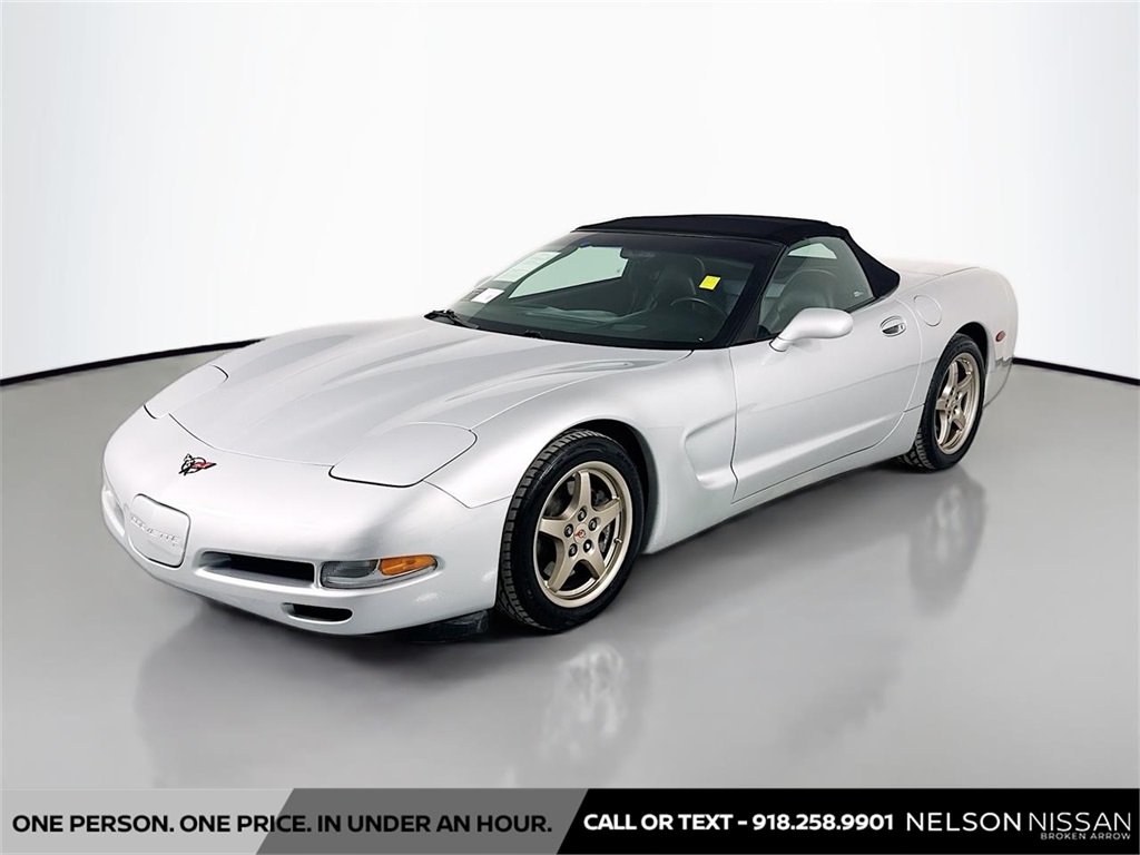 1999 Chevrolet Corvette Convertible RWD