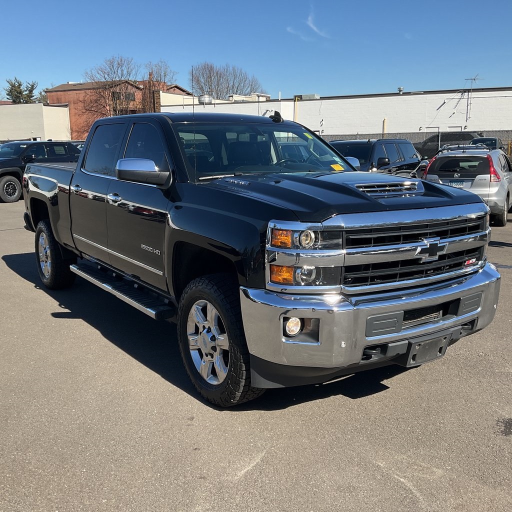 2018 Chevrolet Silverado 2500HD LTZ Crew Cab 4WD