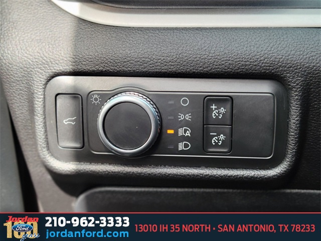 Used Car 2021 Ford Explorer  Xlt For Sale Under $25,000 In San Antonio, Texas